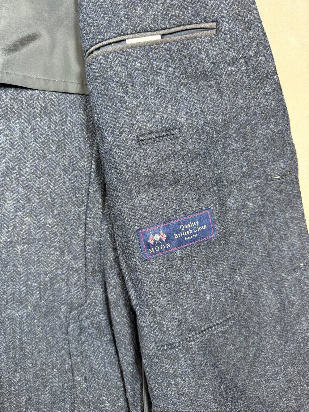 J. Crew 40R Ludlow Herringbone MOON British Cloth Navy Two-Button Sport Coat